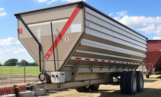 Прицеп-зерновоз: маленький склад на колёсах — как выбрать, эксплуатировать и не пожалеть