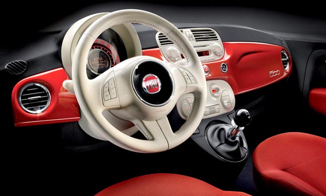 Гениальное творение итальянских дизайнеров - Fiat 500. Салон автомобиля