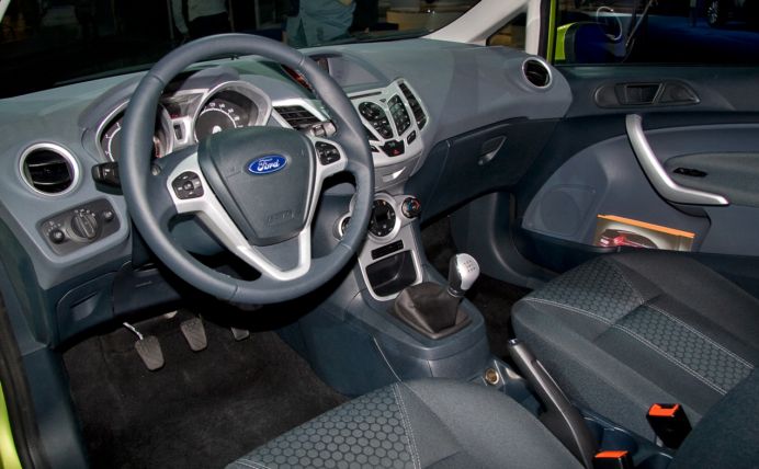 Женский взгляд на Ford Fiesta